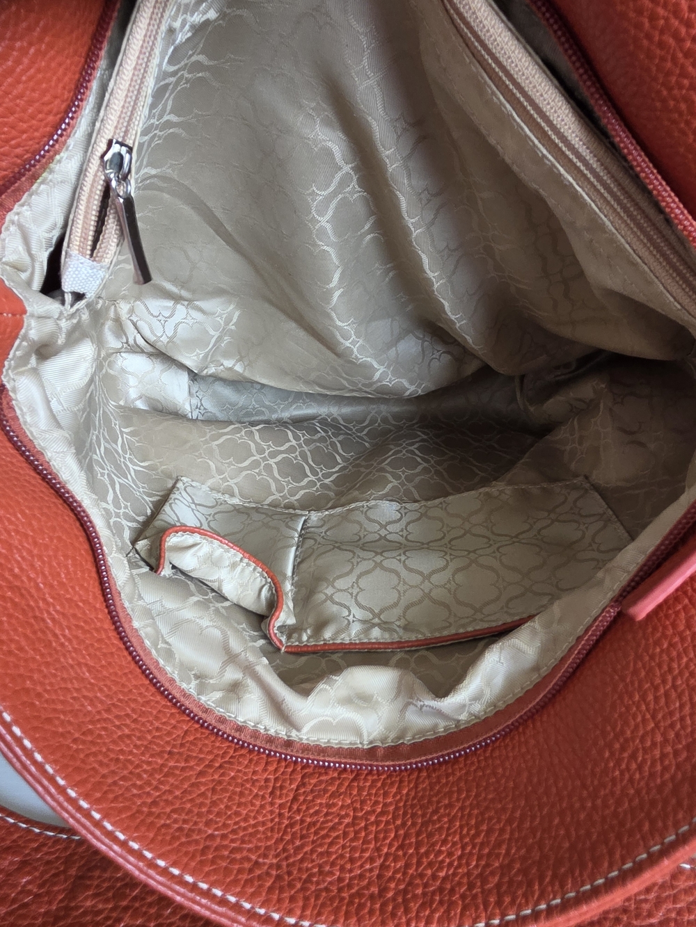 Vera Pelle Pebbled Leather Shoulder Hobo in Burnt Orange - Picture 11 of 13